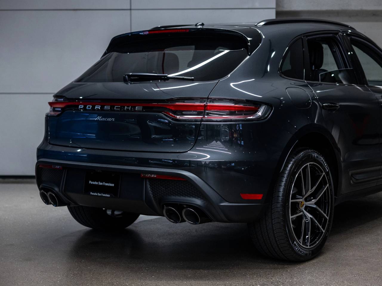 2026 Porsche Macan Macan