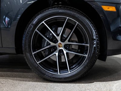 2026 Porsche Macan Macan