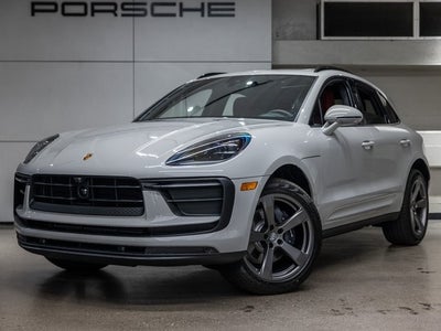 2026 Porsche Macan Base