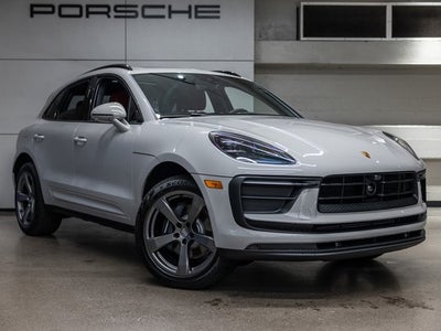 2026 Porsche Macan Base
