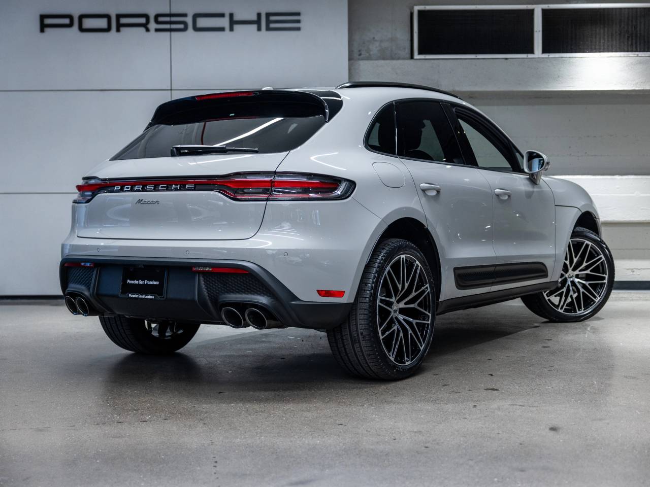 2026 Porsche Macan Macan