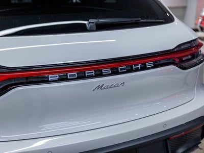 2026 Porsche Macan Base
