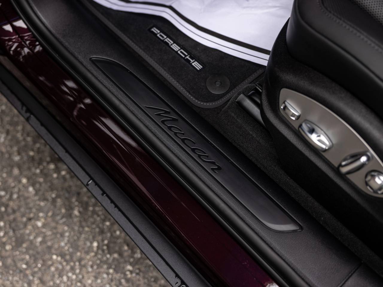 2026 Porsche Macan Macan