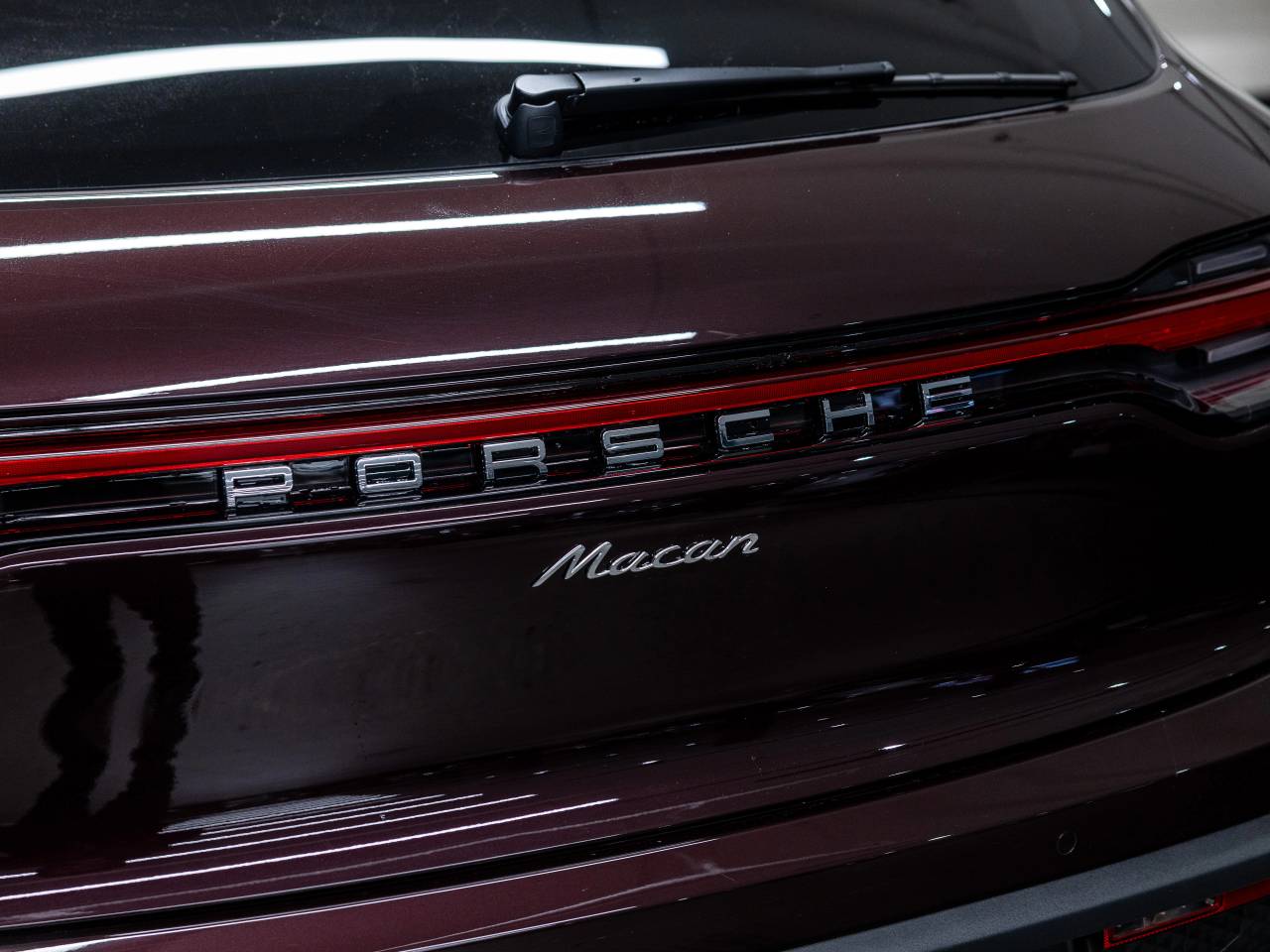 2026 Porsche Macan Macan