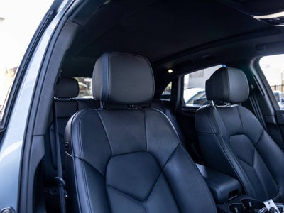 2025 Porsche Macan Macan