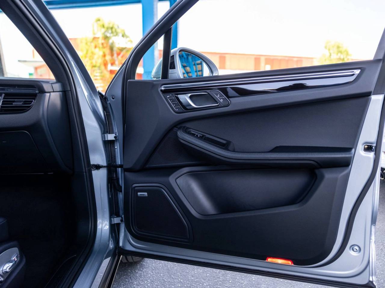 2025 Porsche Macan Macan