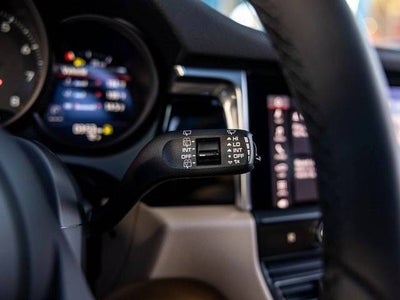 2025 Porsche Macan Macan