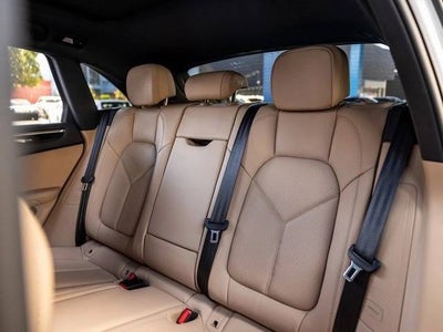2025 Porsche Macan Macan