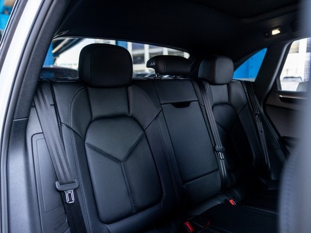 2025 Porsche Macan Macan