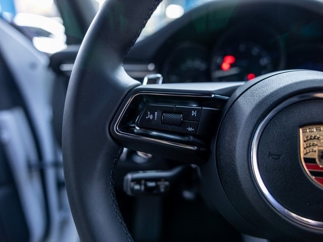 2025 Porsche Macan Macan