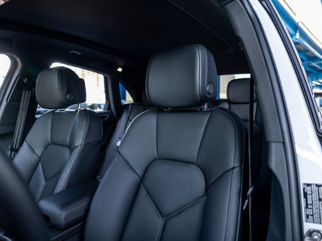 2025 Porsche Macan Macan