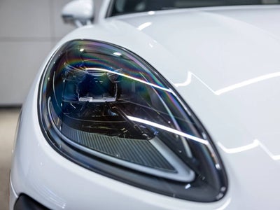 2025 Porsche Macan Macan