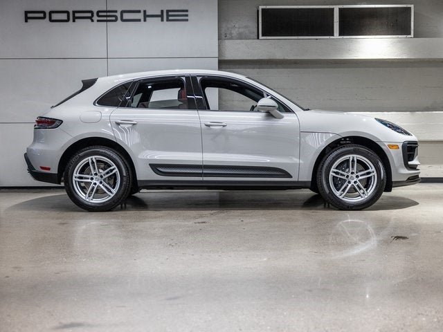 2026 Porsche Macan Macan