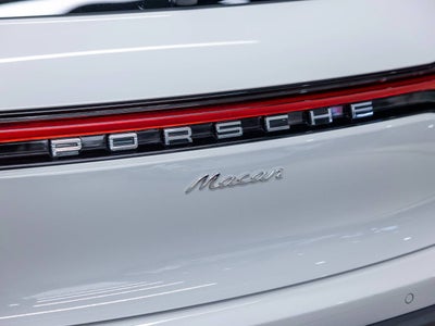 2026 Porsche Macan Macan