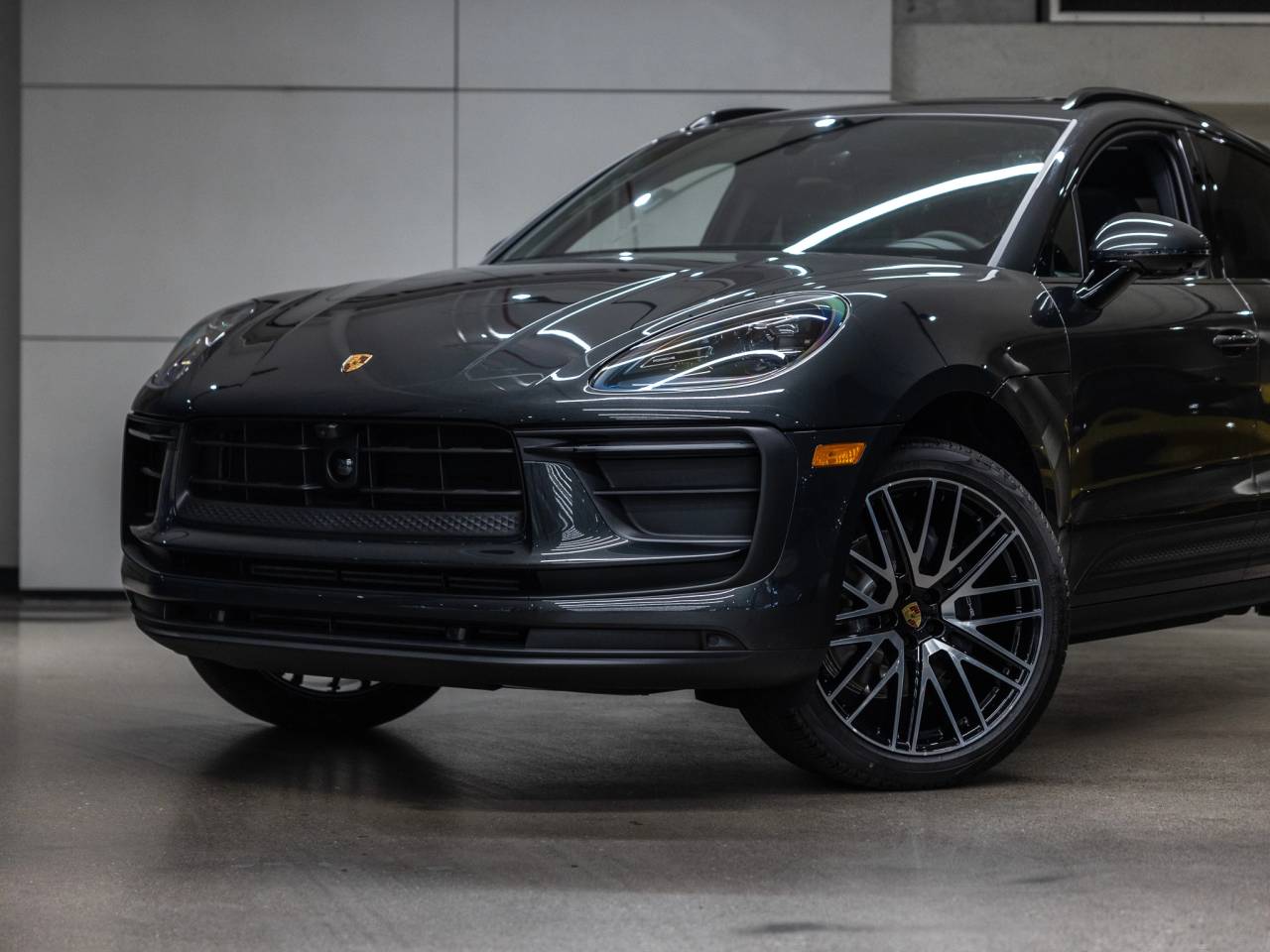 2026 Porsche Macan Macan