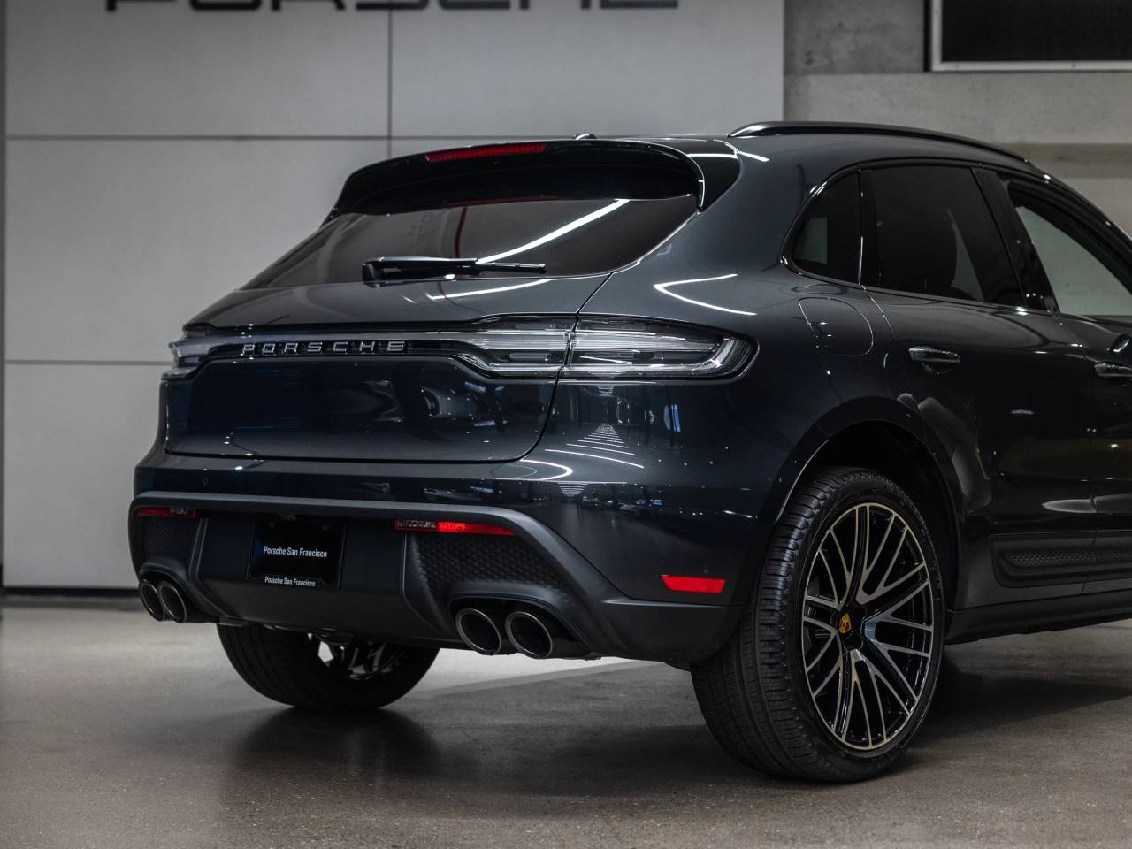 2026 Porsche Macan Macan