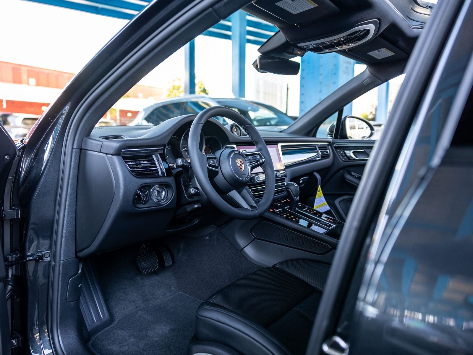 2026 Porsche Macan Base