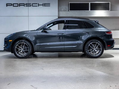 2026 Porsche Macan Base