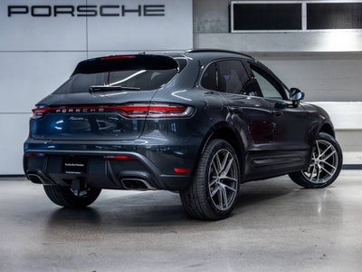 2026 Porsche Macan Base