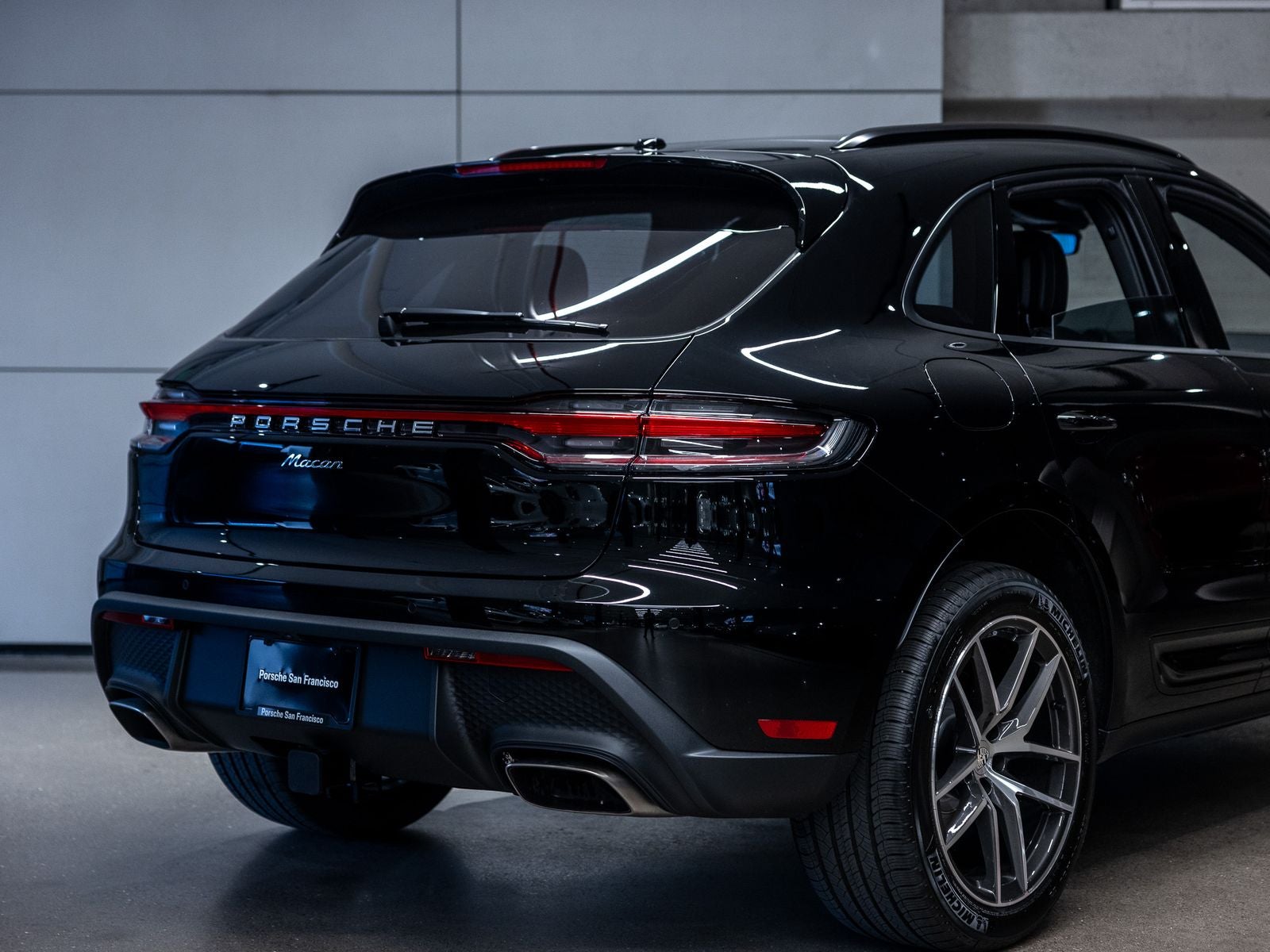 2026 Porsche Macan Macan