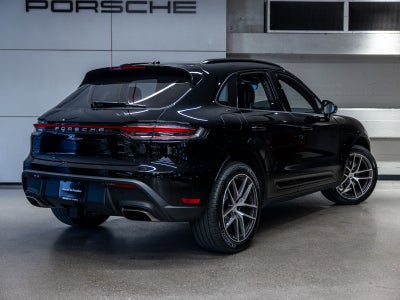 2026 Porsche Macan Macan