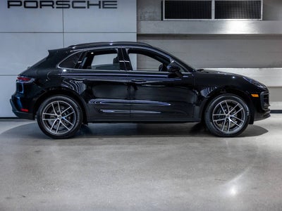 2026 Porsche Macan Macan