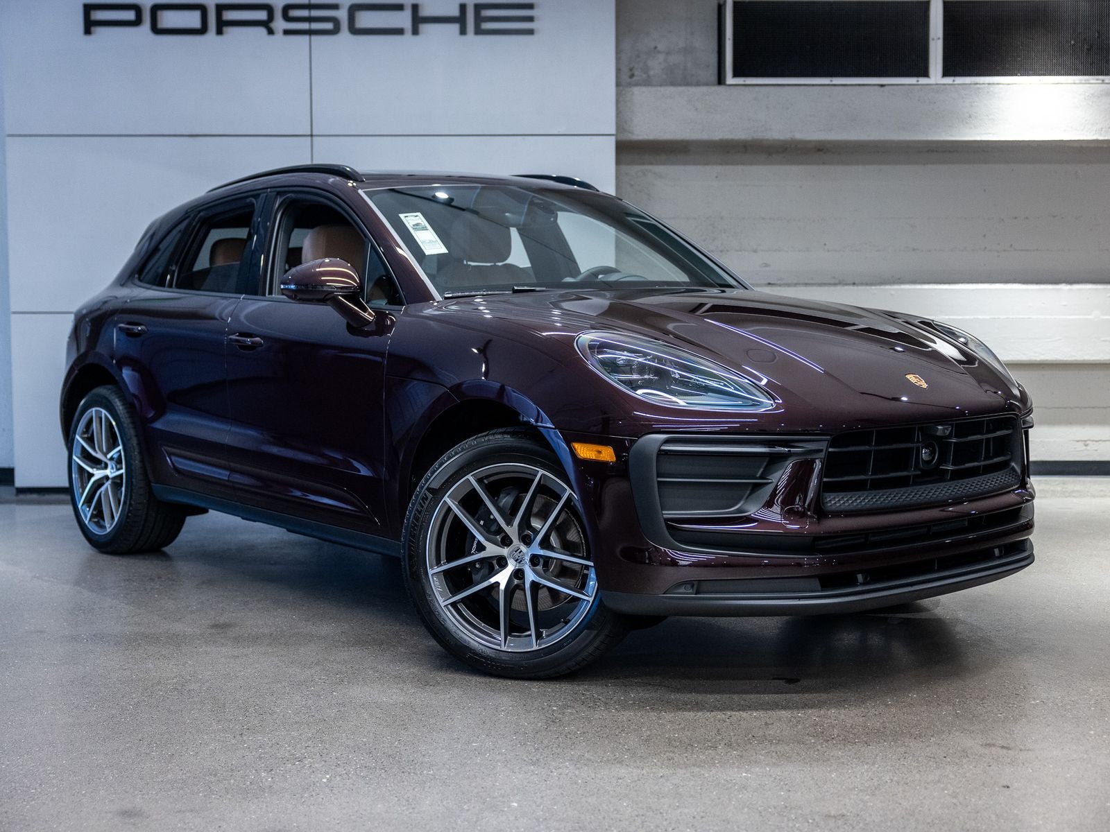2026 Porsche Macan Base