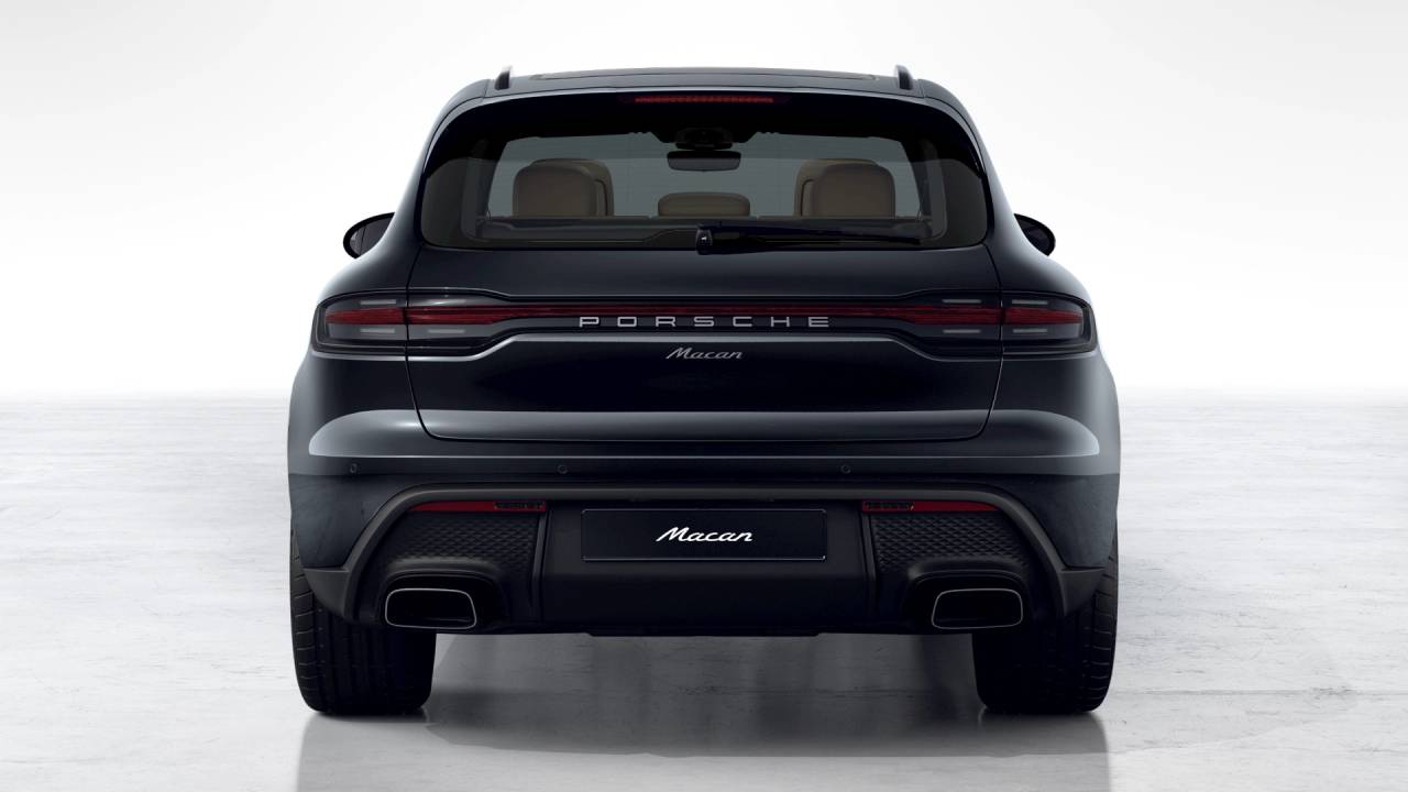 2026 Porsche Macan Base