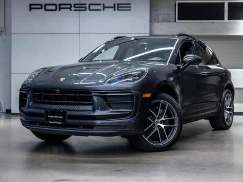 2022 Porsche Macan Base