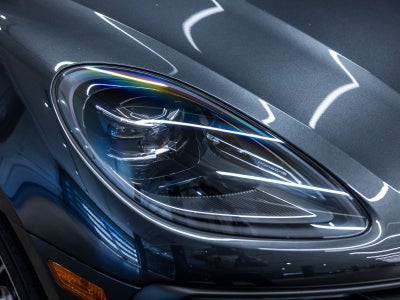 2022 Porsche Macan Base