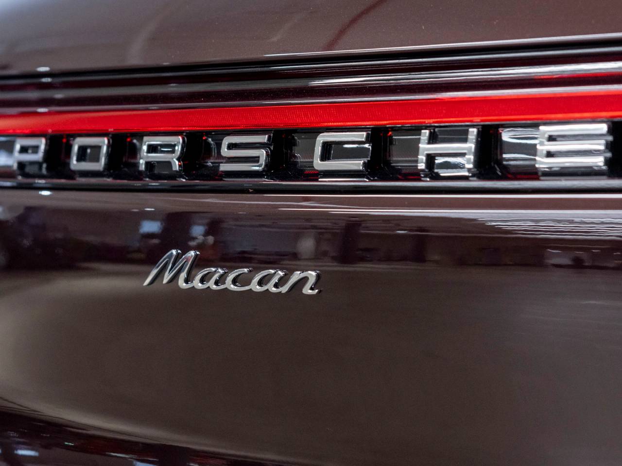 2025 Porsche Macan Macan