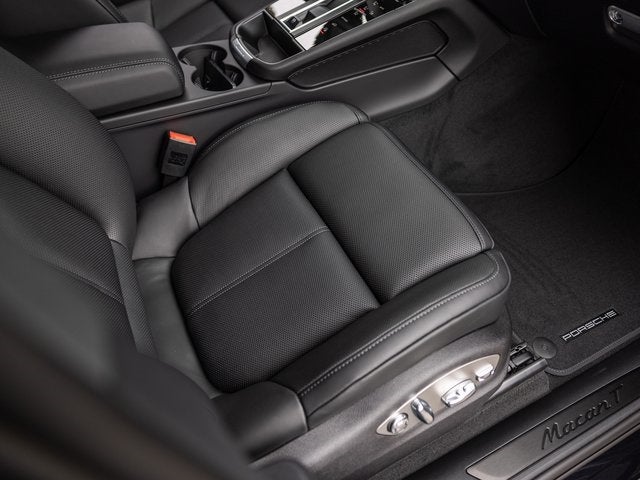 2026 Porsche Macan Macan T