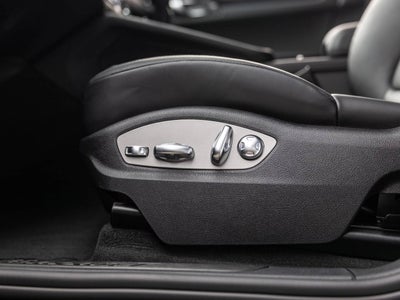 2026 Porsche Macan Macan T