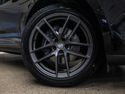 2026 Porsche Macan Macan T