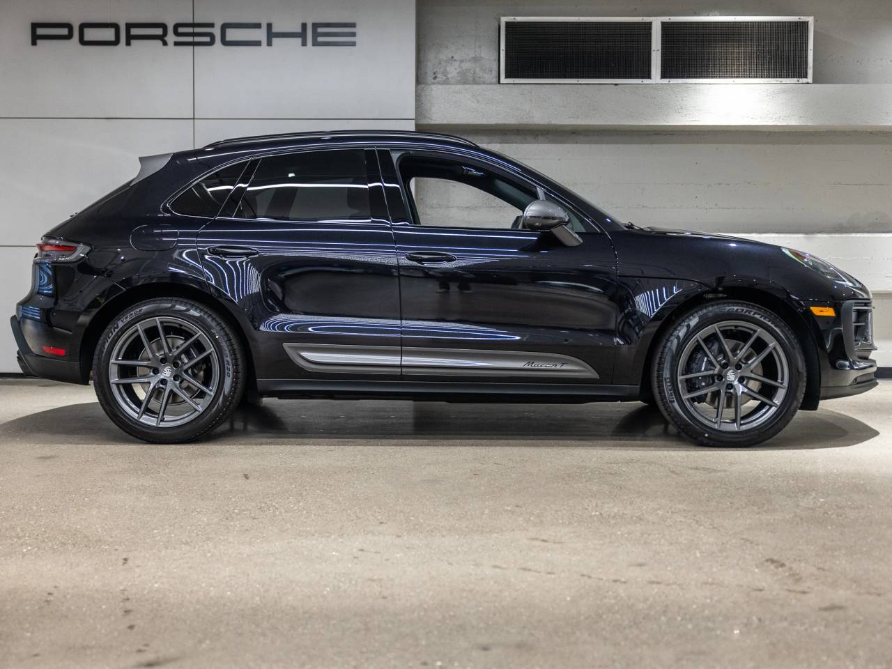 2026 Porsche Macan Macan T