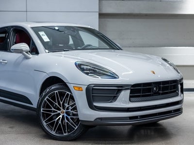 2026 Porsche Macan Macan