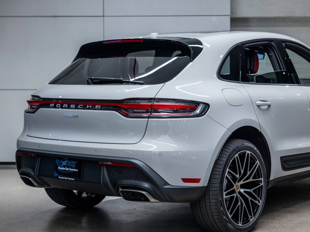 2026 Porsche Macan Macan