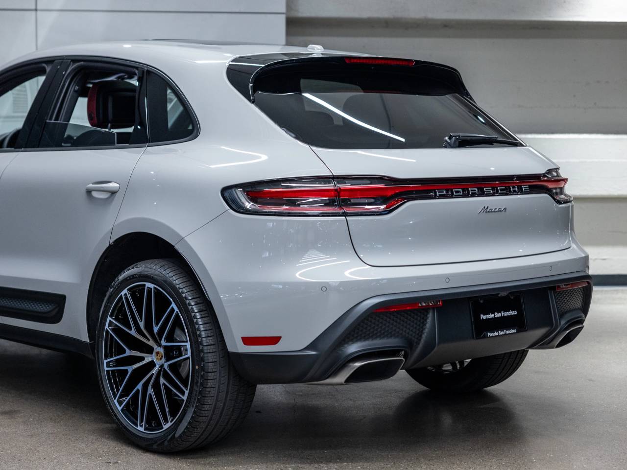 2026 Porsche Macan Macan