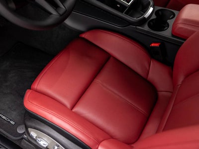 2026 Porsche Macan Macan