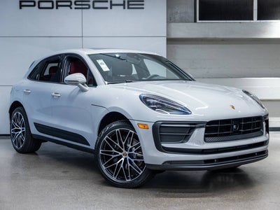 2026 Porsche Macan Macan