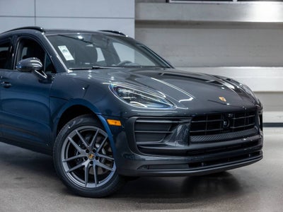 2026 Porsche Macan Base