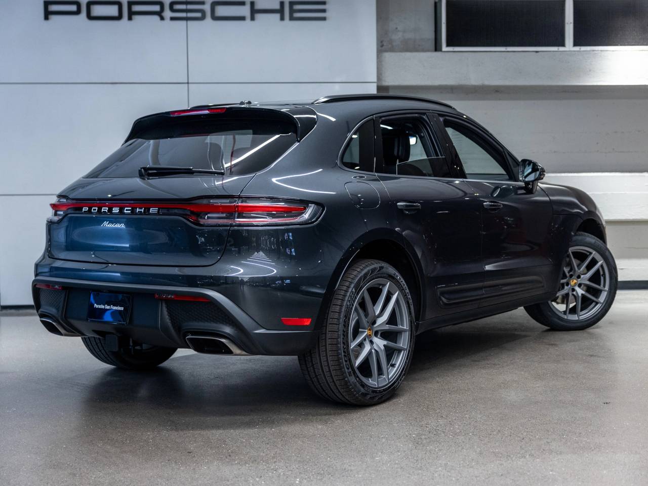 2026 Porsche Macan Macan