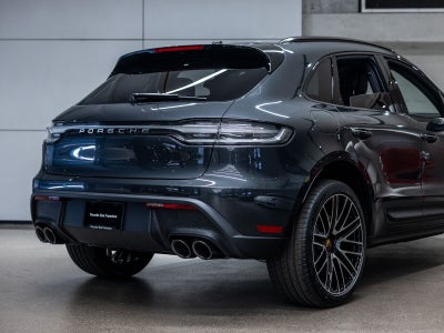 2026 Porsche Macan Macan