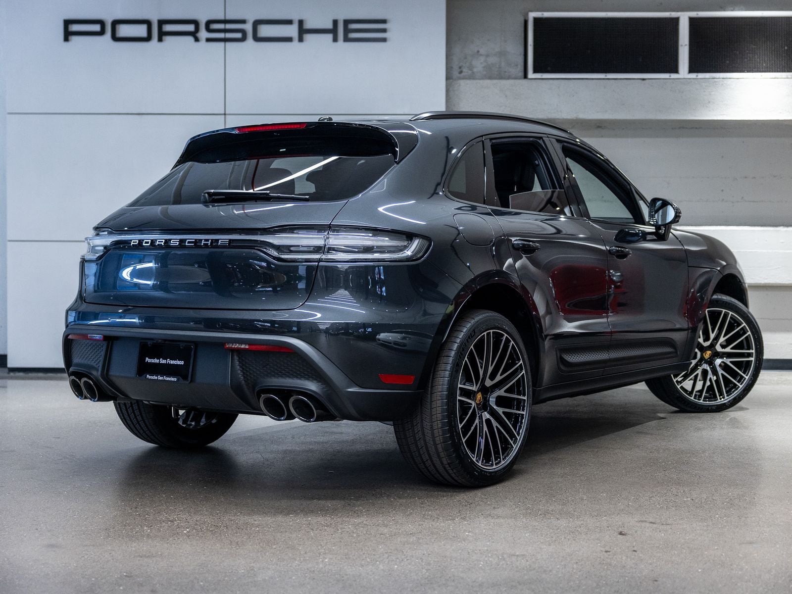 2026 Porsche Macan Macan