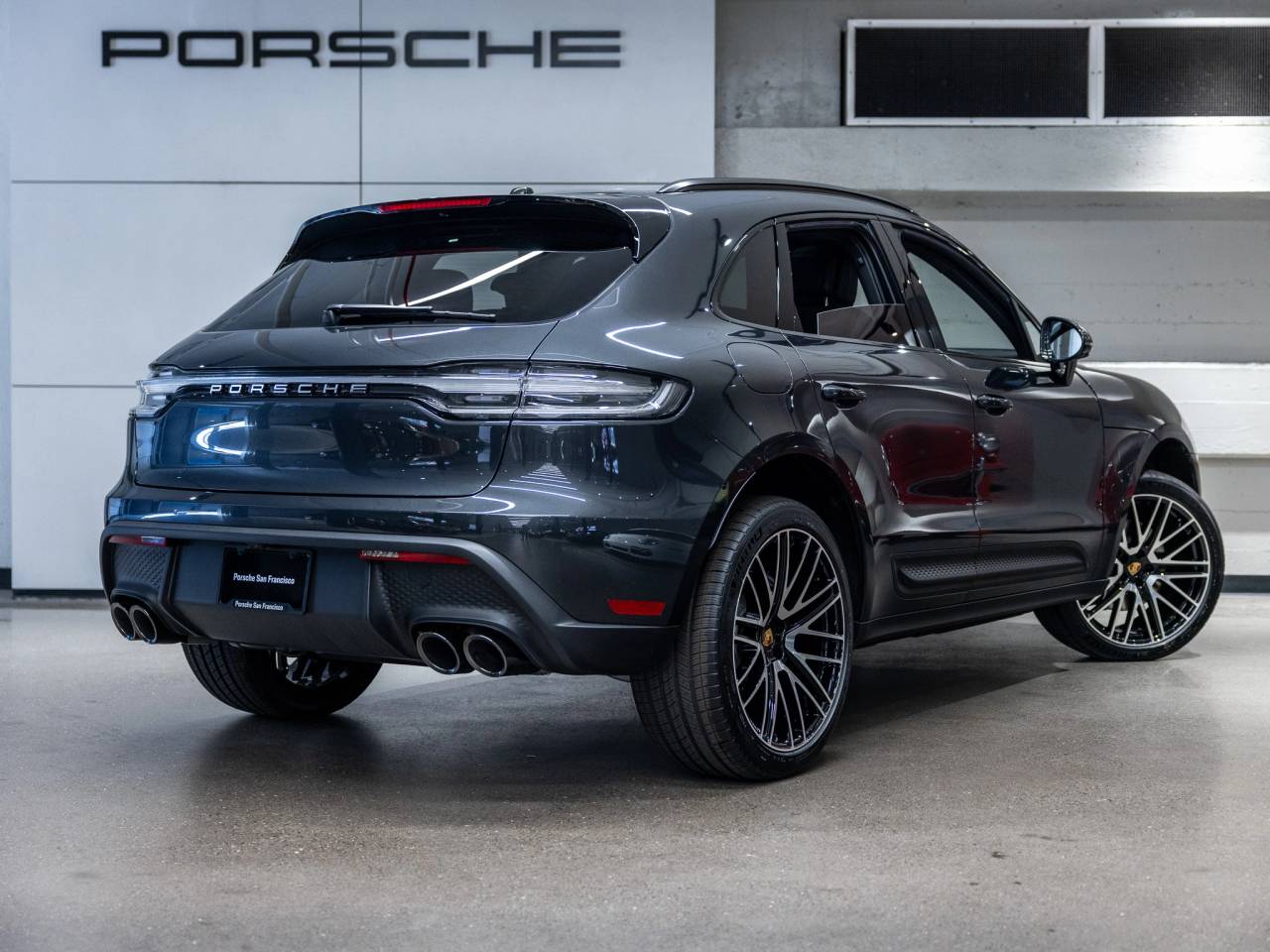 2026 Porsche Macan Macan