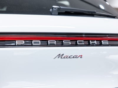 2026 Porsche Macan Macan