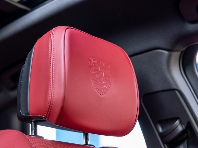 2025 Porsche Macan Macan