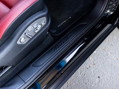 2025 Porsche Macan Macan