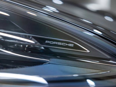 2025 Porsche Macan Macan