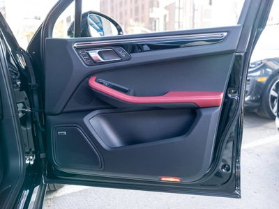 2025 Porsche Macan Macan